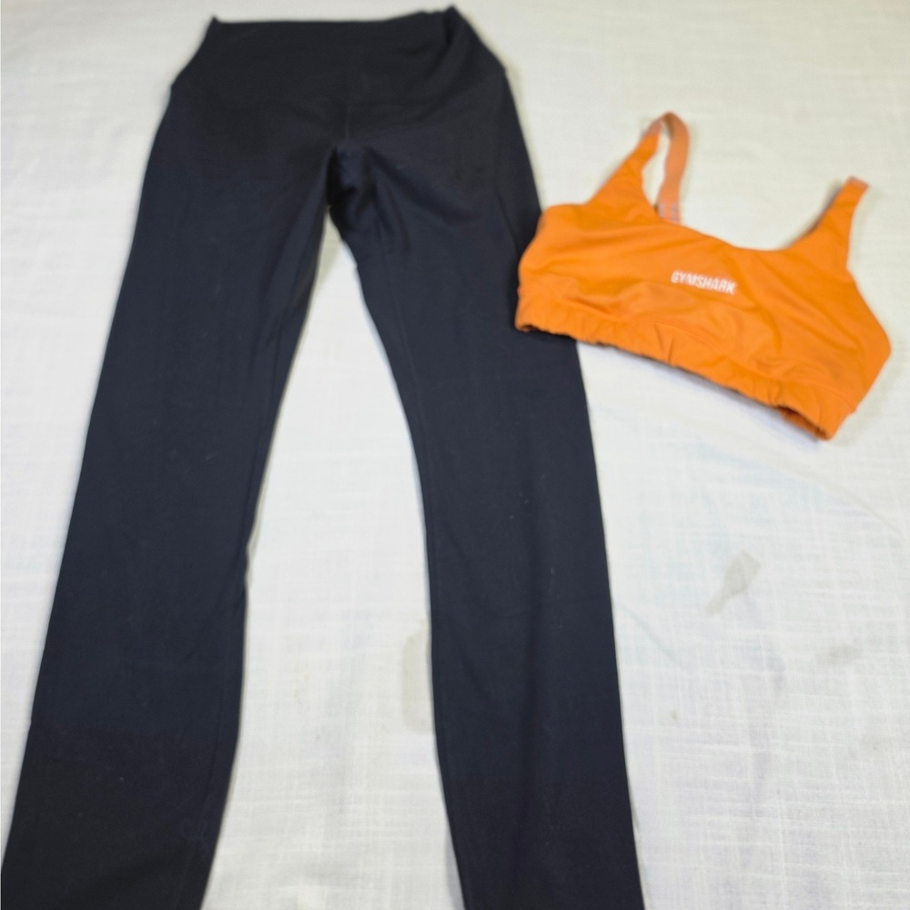 Gymshark Womens 2 Piece Activewear Set Orange Sports Bra Black Leggings Small